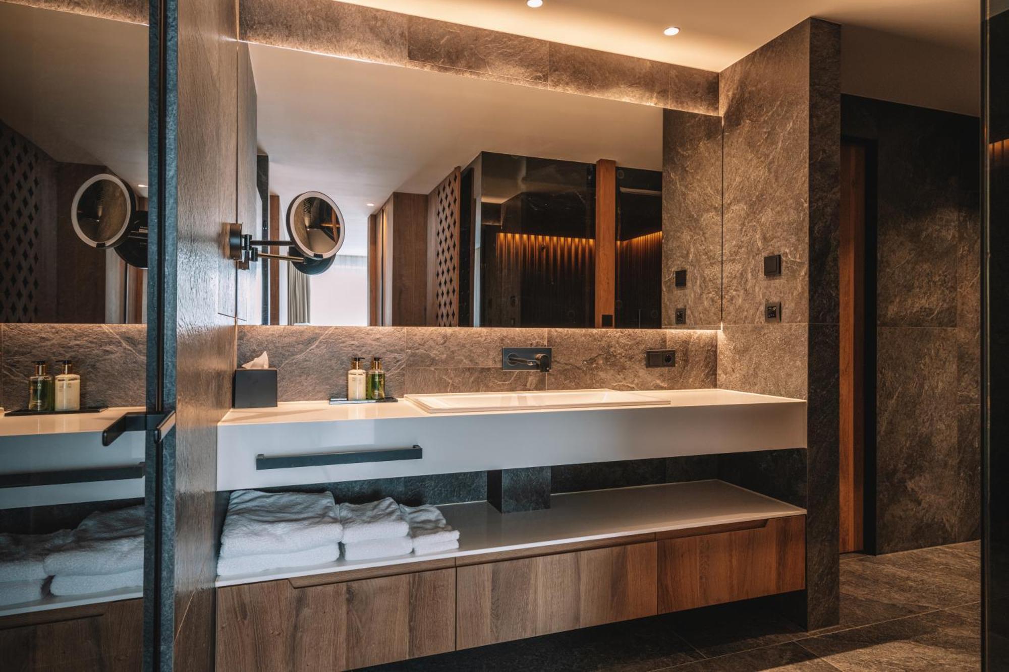 Residence Chalet L'Salvan セルヴァ・ディ・ヴァル・ガルデーナ エクステリア 写真
